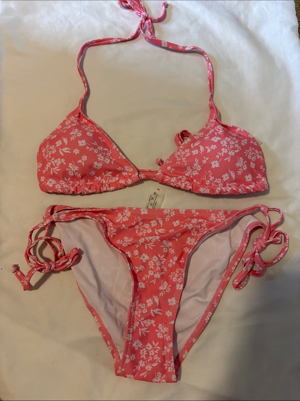 SHEIN Pink Floral Tie-Side Triangle Bikini